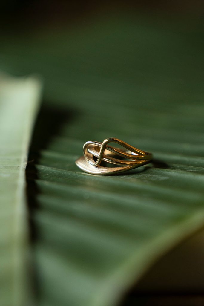 Horta collection story ring