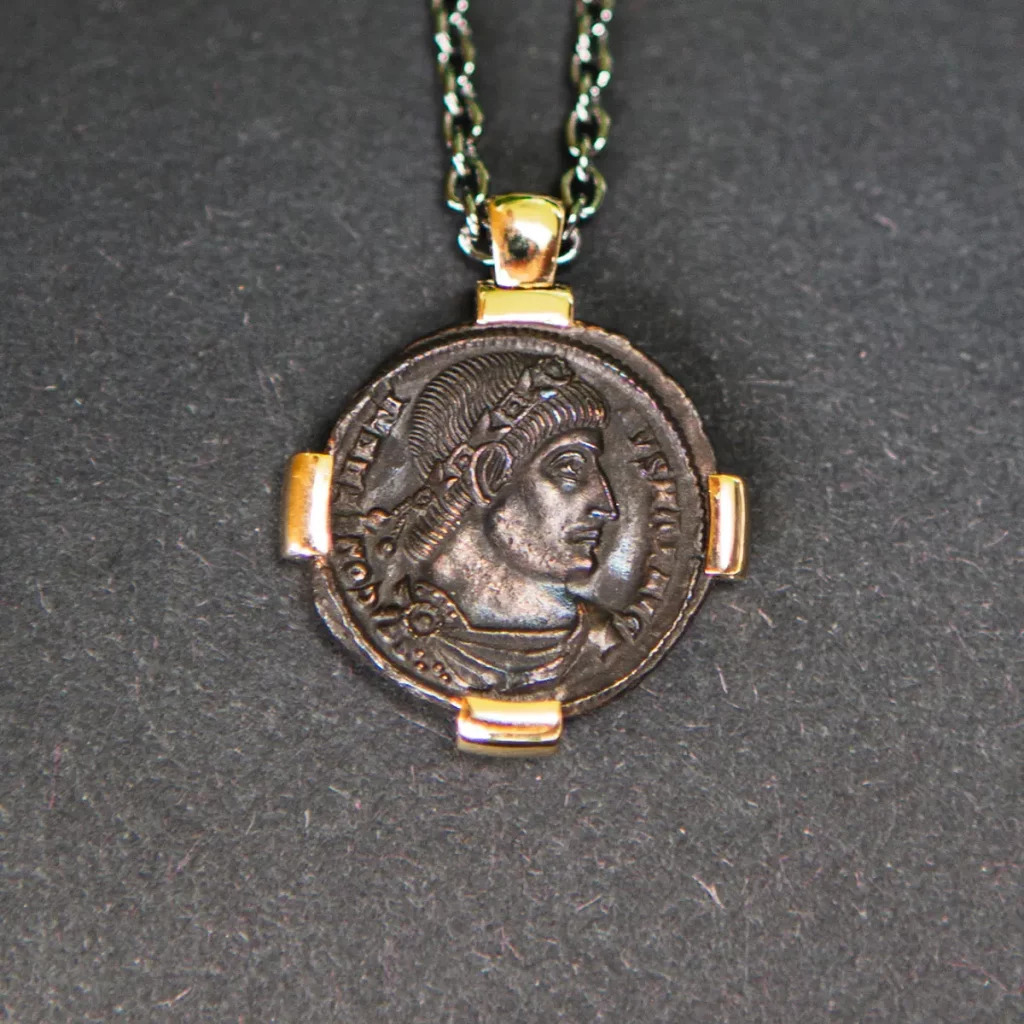 Tanit Constantinus pendants 02