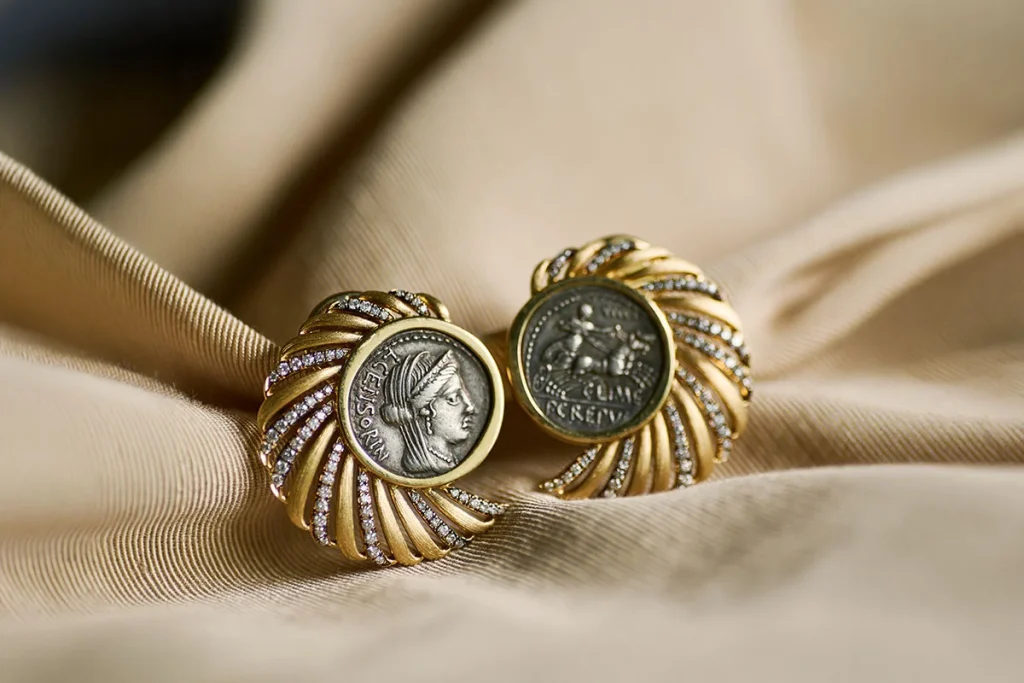 Dido Tanit Venus Earrings inspiration 01