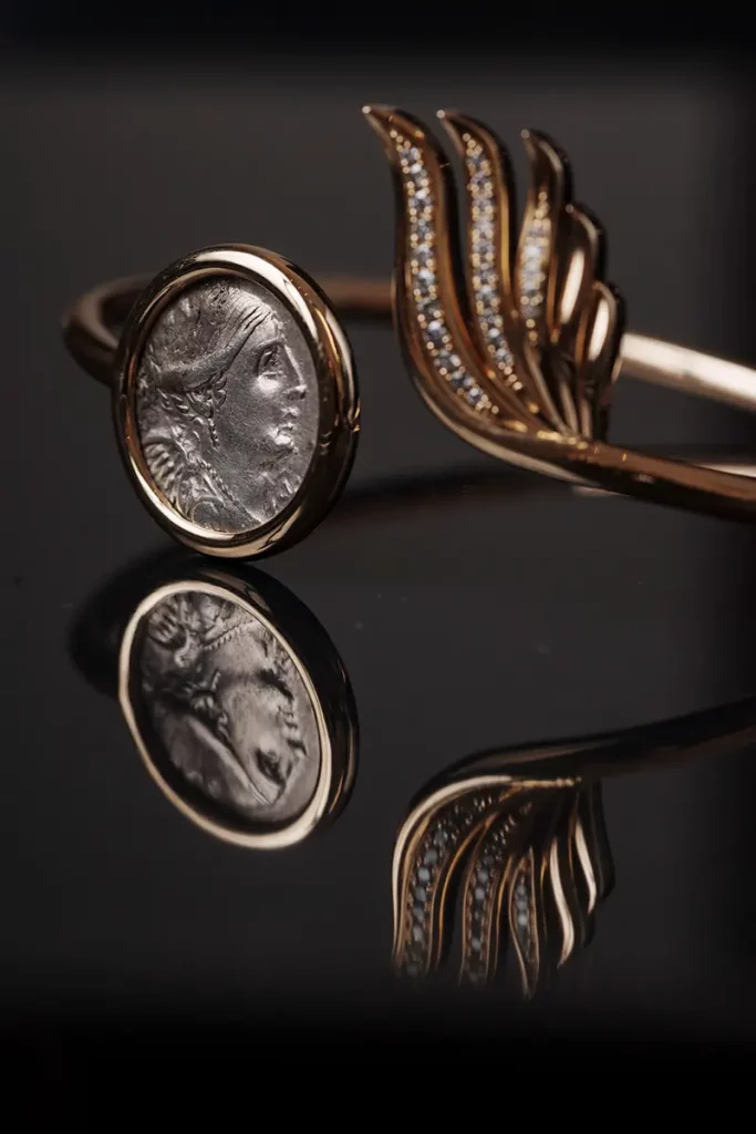 Tanit Nikè cuff bracelet beauty shot 05