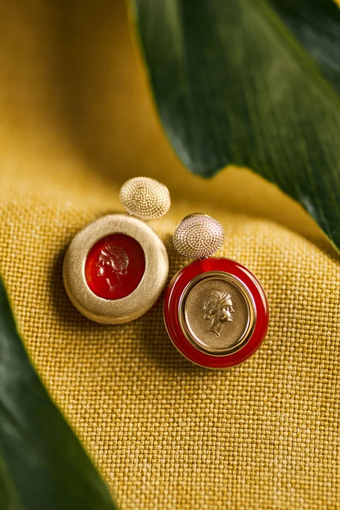 Tanit Nikè Earrings beauty image 01