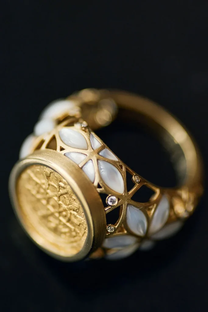 Tanit Rasad Stellate Ring beauty image 02