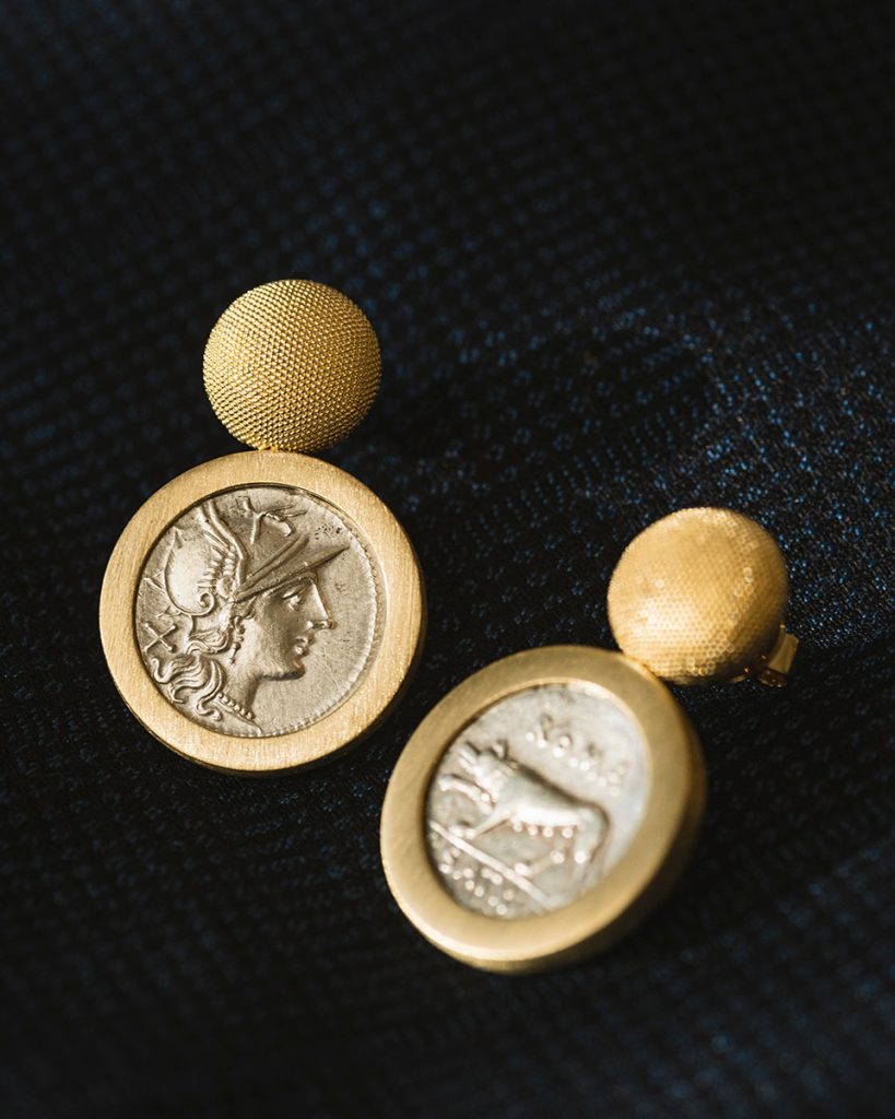 Roma earrings granulation portrait regular 01