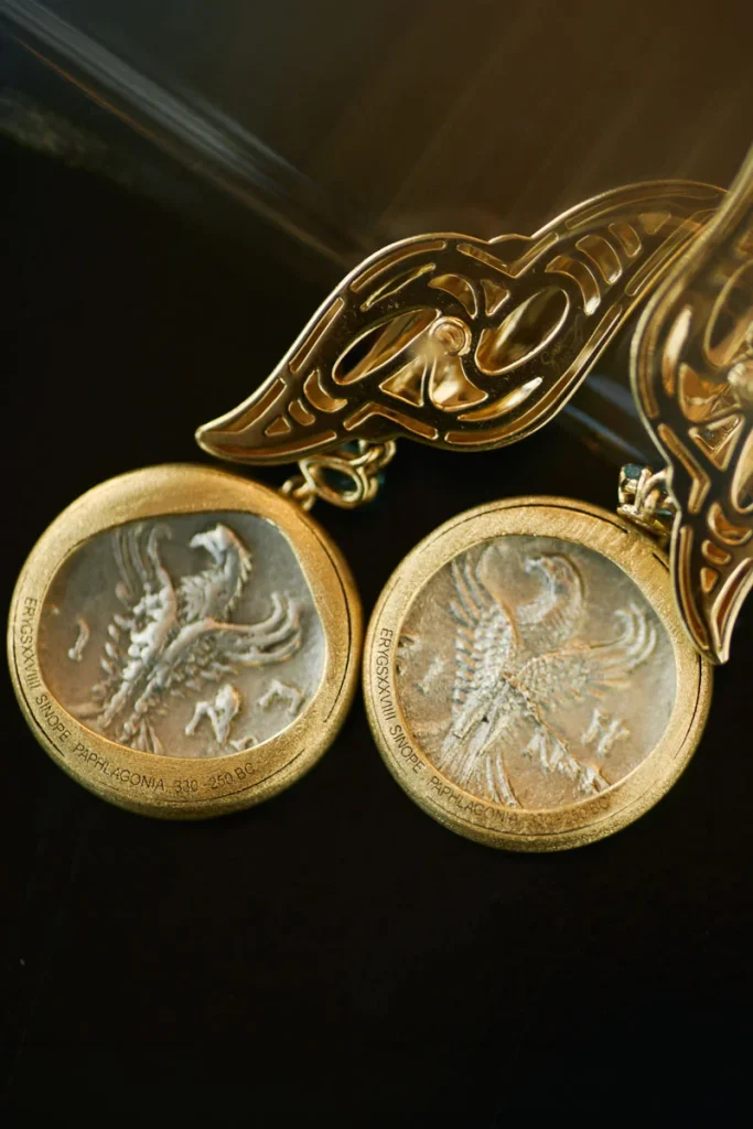 Sinope Earrings beauty image 02